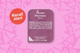 a photo of Chick-fil-a's Polynesian Sauce packet with the "recall alert" badge