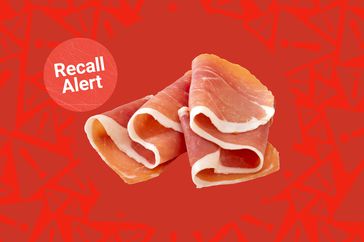 a photo of prosciutto with the recall alert badge